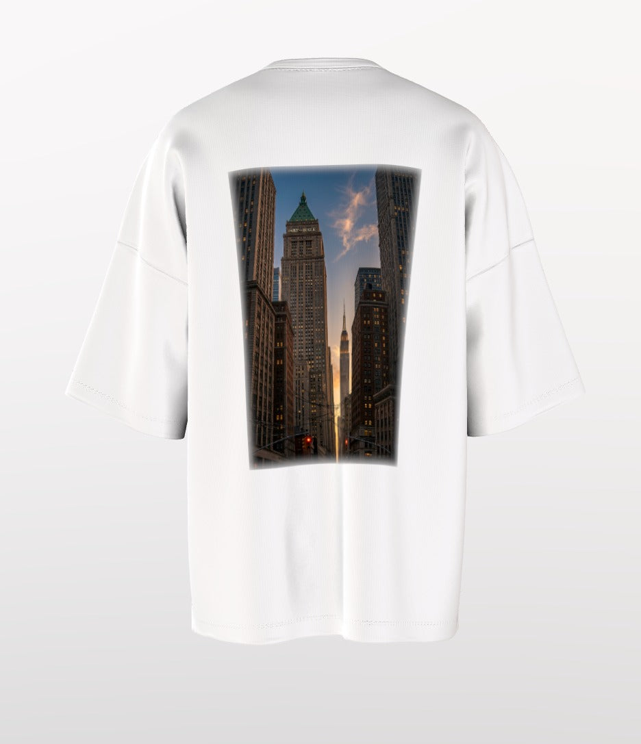 Spider-Man Skyline Swing Oversized Tee