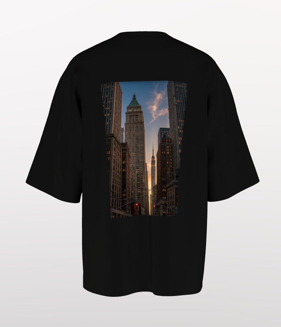 Spider-Man Skyline Swing Oversized Tee